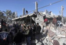عدد شهداء غزة يقترب من 31 ألفا وارتفاع ضحايا عالقين تحت الركام