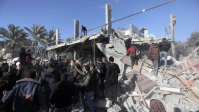 عدد شهداء غزة يقترب من 31 ألفا وارتفاع ضحايا عالقين تحت الركام