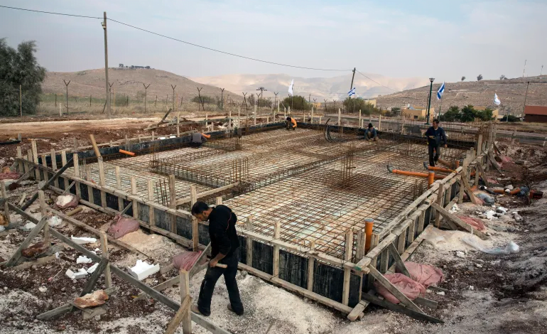 منذ طوفان الأقصى لا يزال قطاع البناء الإسرائيلي يعاني نقص العمال