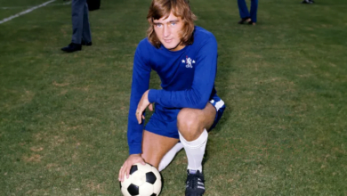 أسطورة تشلسي آلان هدسون يريد حذف سجلات لعبه مع منتخب إنجلترا