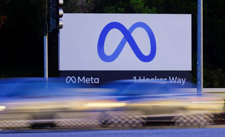 ميتا تعزز ذكاءها الاصطناعي لتحسين تجربة الفيديو على منصاتها