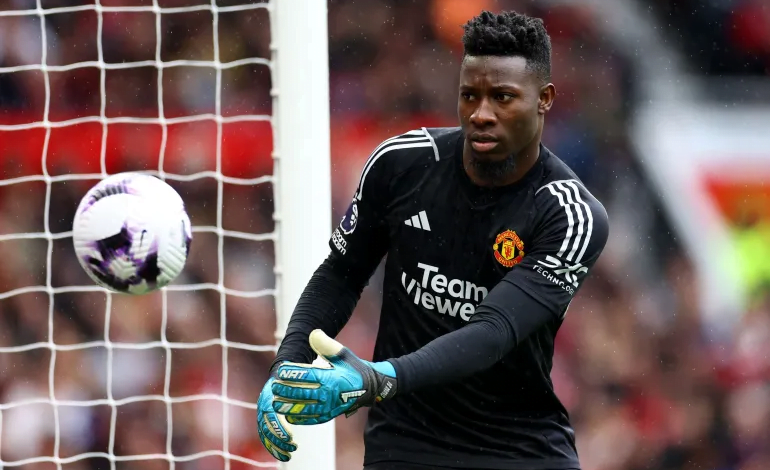 أونانا حارس مانشستر يونايتد يدون اسمه في تاريخ البريميرليغ