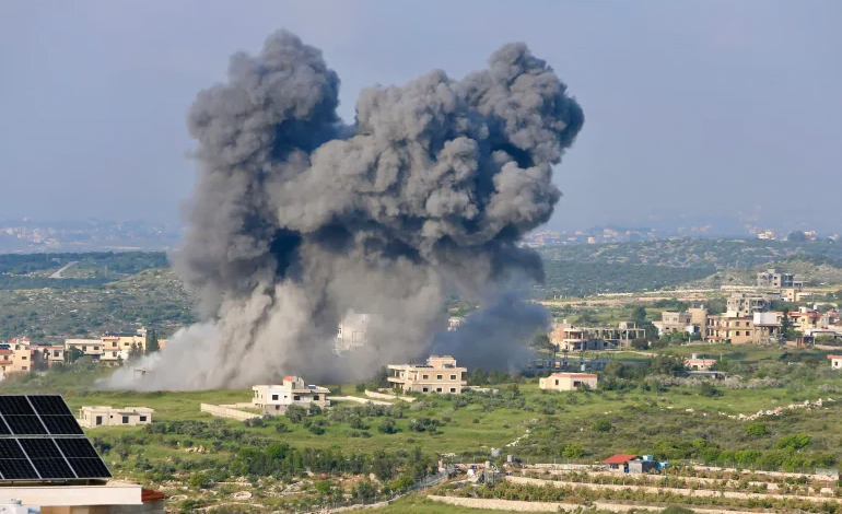 حزب الله يستهدف ثكنة إسرائيلية بعد مقتل 3 من عناصره