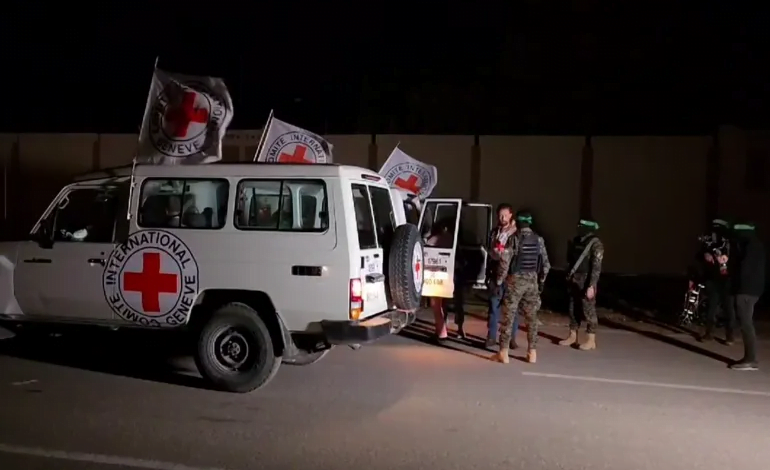 ترقب لمباحثات القاهرة وحماس تتمسك بدور تركي روسي ضامن