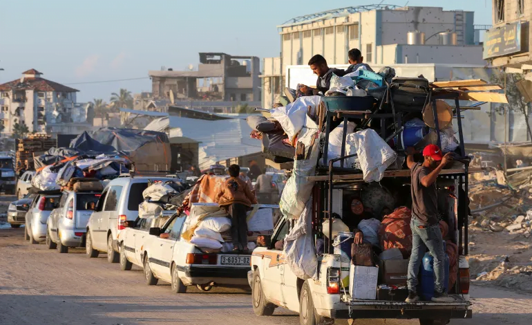 300 ألف نازح من رفح وإسرائيل تواصل الغارات على جباليا