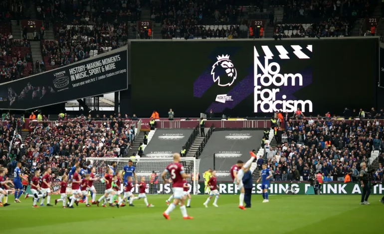 خسارة مباريات وتهم جنائية "فيفا" يستعد لمحاربة عنصرية الملاعب