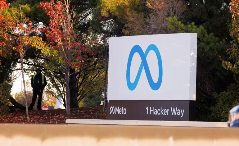البرازيل تأمر "ميتا" بتعليق استخدام بيانات المستخدمين لتدريب برامج الذكاء الاصطناعي